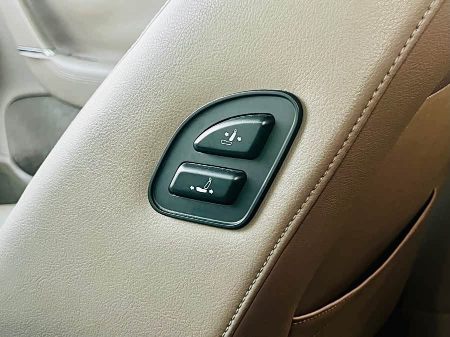 Volkswagen Magotan 2011 #18 Volkswagen Magotan 2011 car image #18