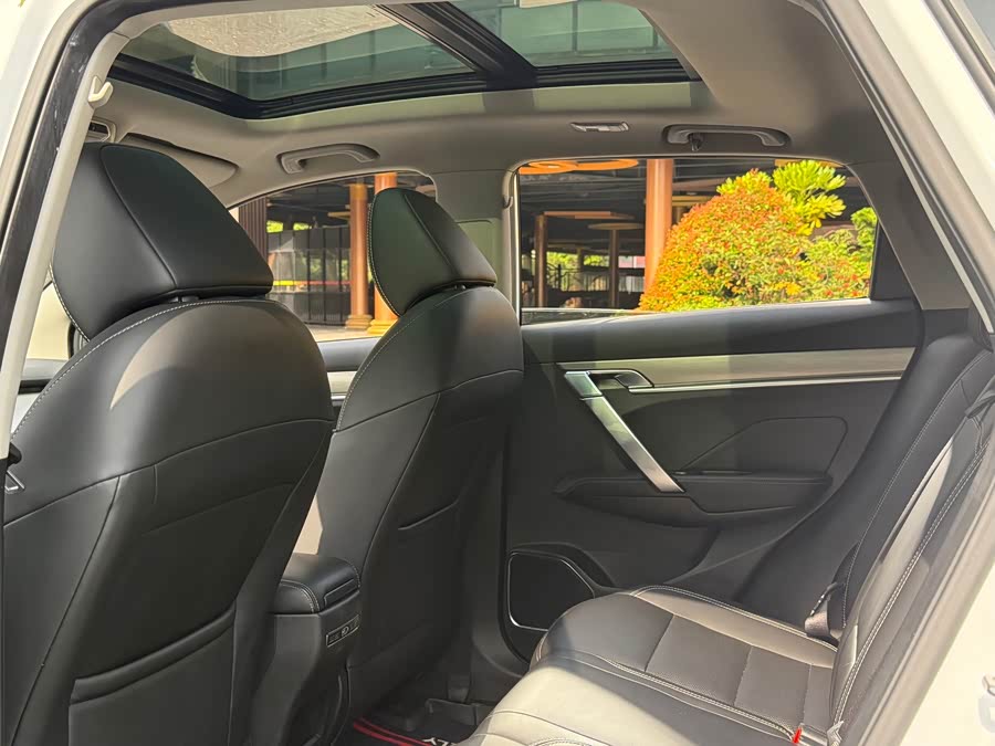 GEELY Coolray 2019 car image #18