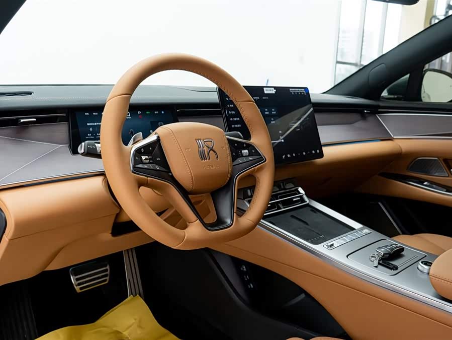 BYD HanL 2025 #18 BYD HanL 2025 car image #18