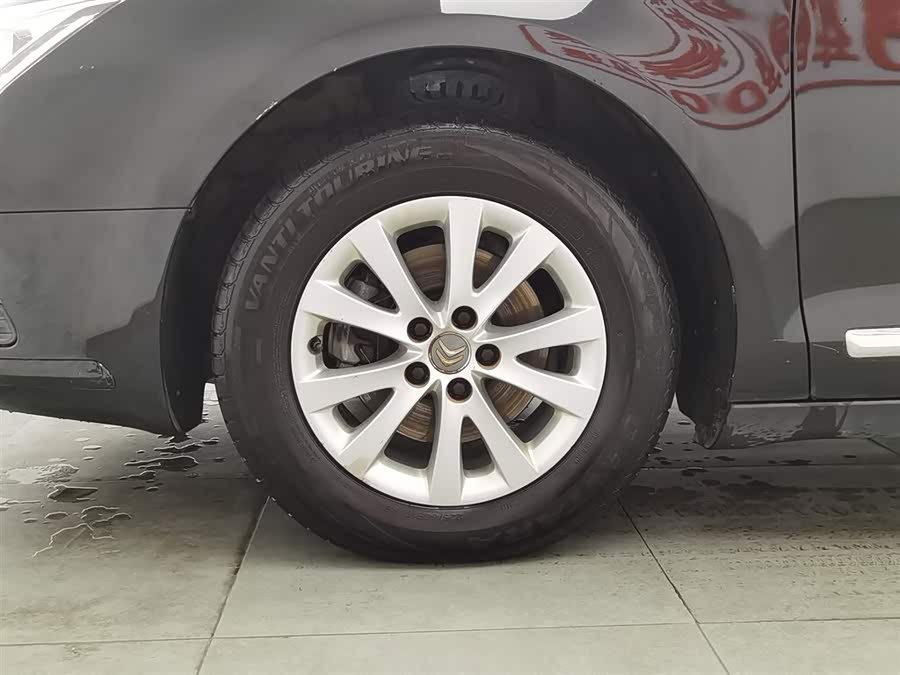 Citroen C5 2013 car image #18