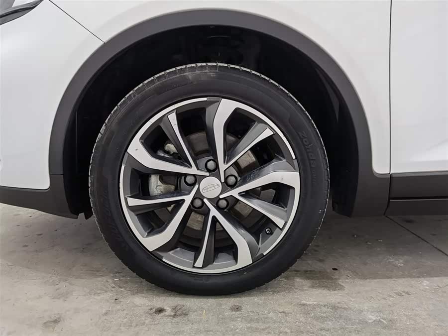 GEELY Emgrand GS 2020 car image #18