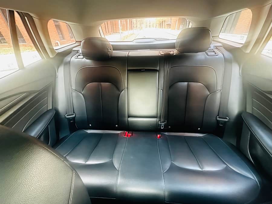 荣威 荣威Ei5 2018 汽车图片 #18