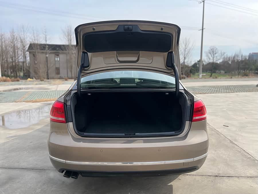 Volkswagen Passat 2014 car image #18