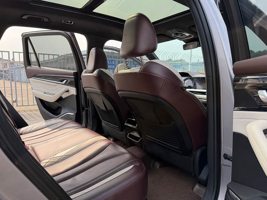 GEELY Monjaro 2021 car image #18