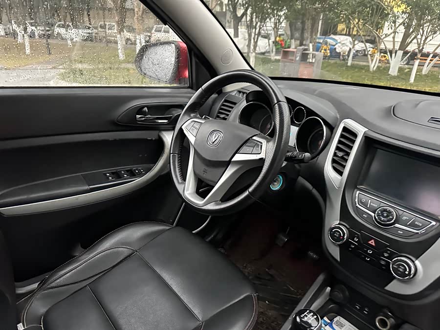 Changan CS35 2015 immagine di auto #18