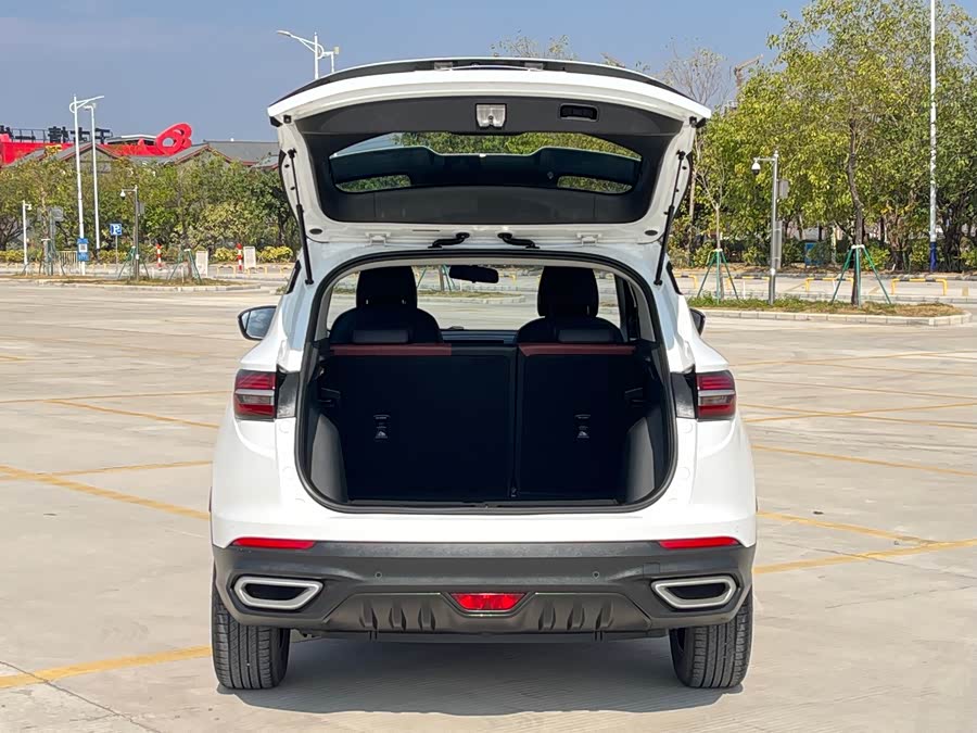 GEELY Coolray 2021 #18 GEELY Coolray 2021 car image #18