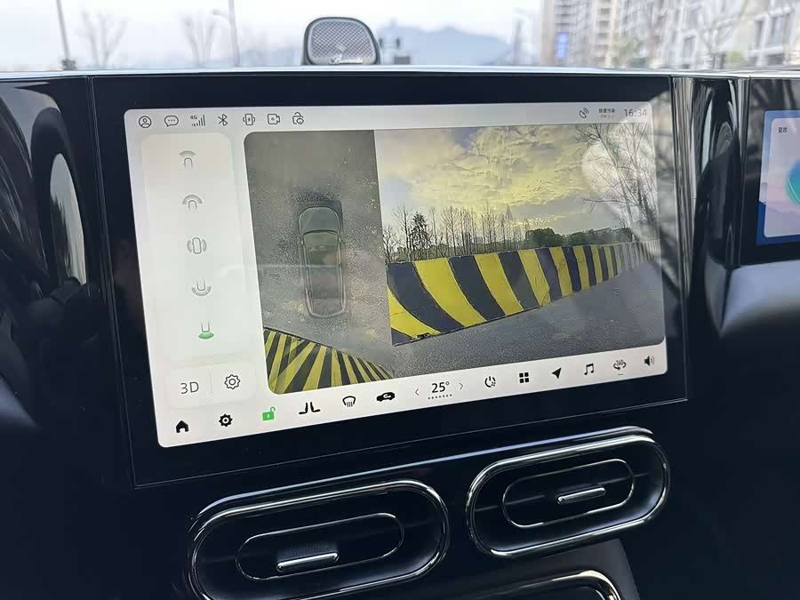 零跑汽车 零跑C11 2022 汽车图片 #18