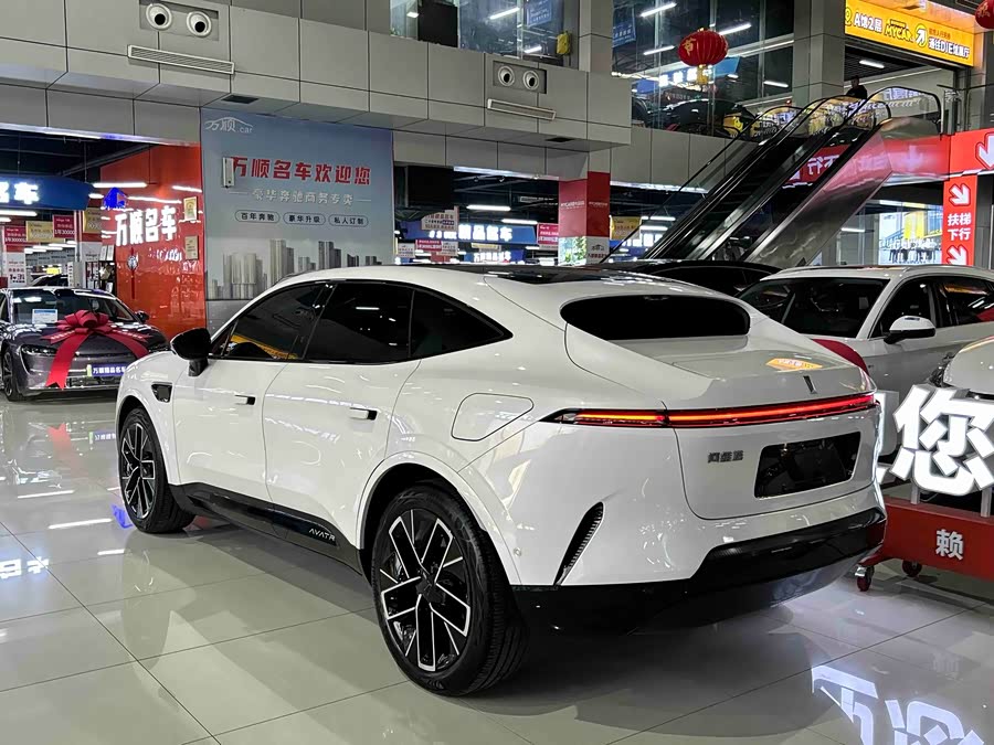 Avatr 11 2023 #18 Avatr 11 2023 immagine di auto #18