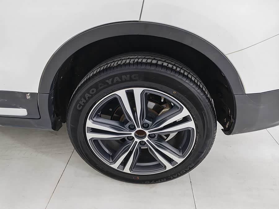 GEELY Boyue 2023 immagine di auto #18