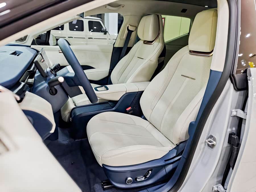 Zeekr X 2023 car image #18