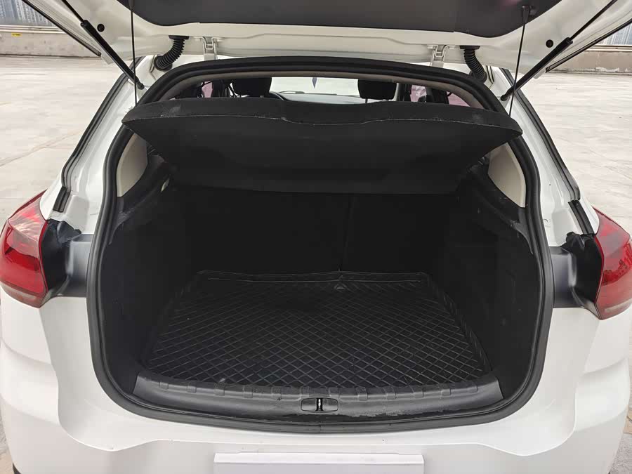 Citroen C3-XR 2017 car image #18