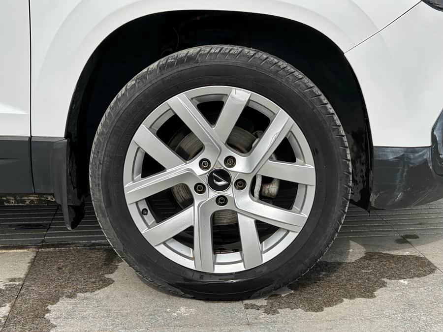 Jetta VS5 2021 car image #18
