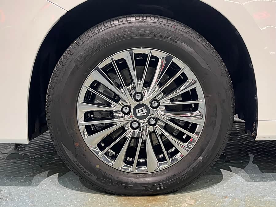 Toyota Vellfire 2023 #18 Toyota Vellfire 2023 immagine di auto #18