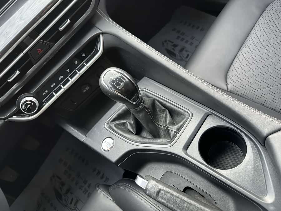 Changan Eado 2020 car image #18