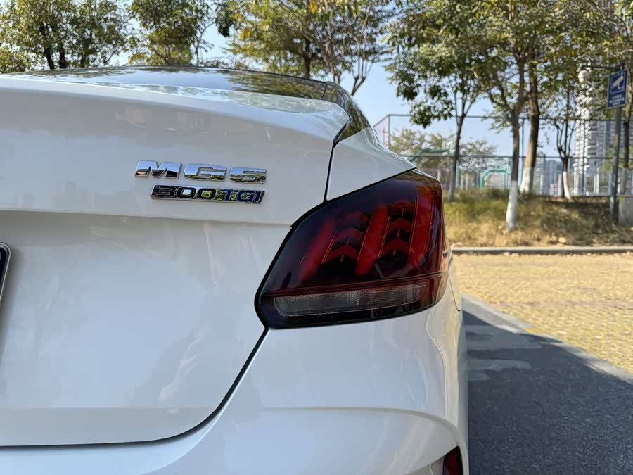 MG 5 2022 car image #18