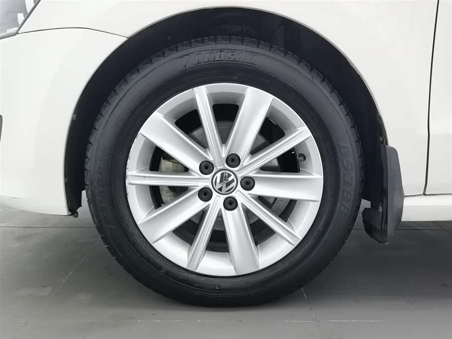 Volkswagen Polo 2013 immagine di auto #18