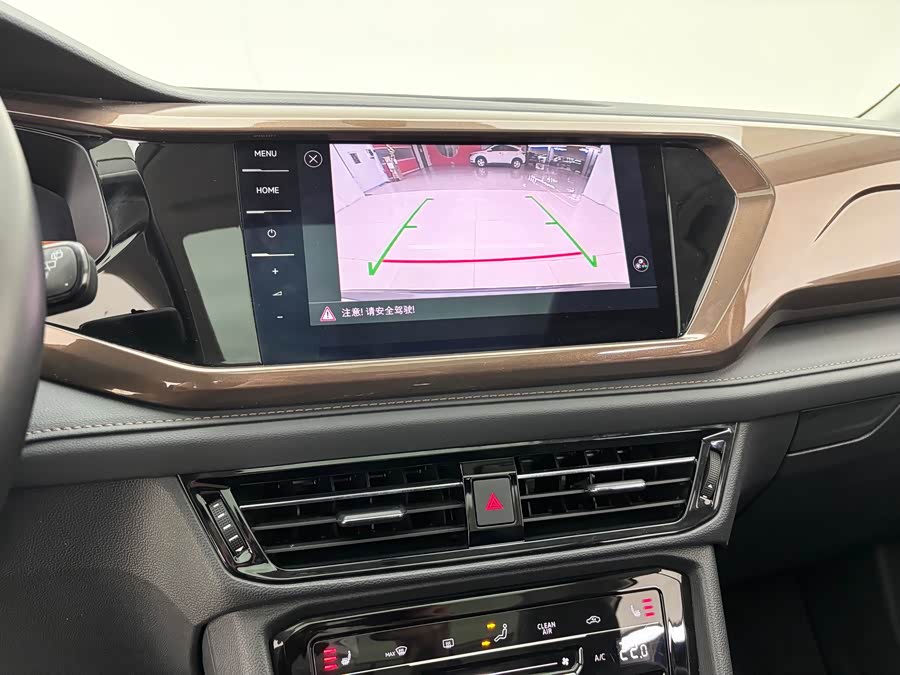 Volkswagen Tayron 2022 immagine di auto #18