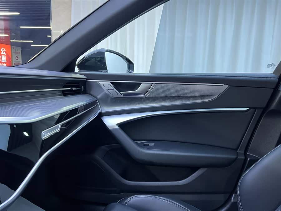 Audi A6L 2024 car image #18