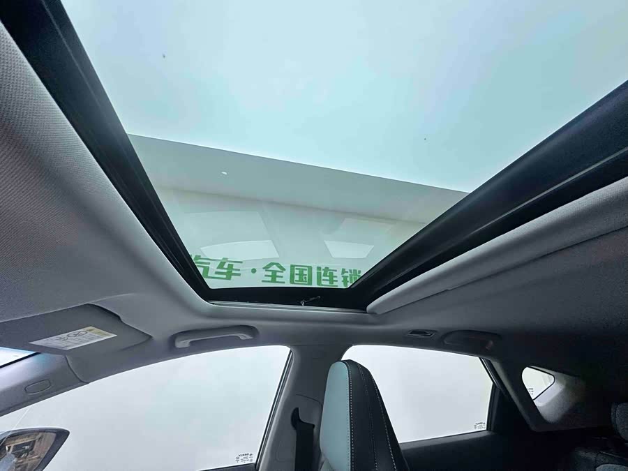 GEELY Emgrand S 2022 immagine di auto #18