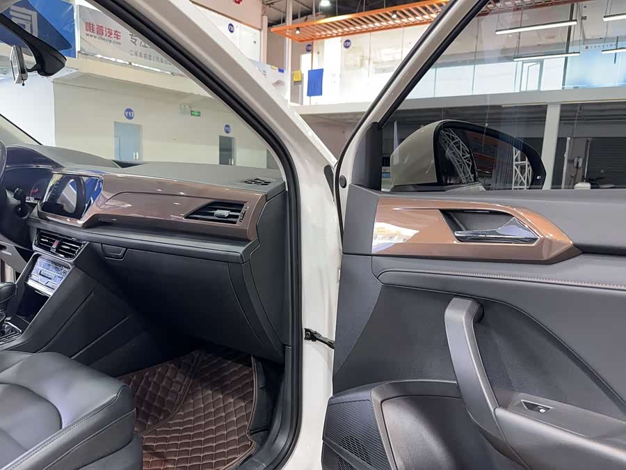 Volkswagen Tharu 2021 immagine di auto #18