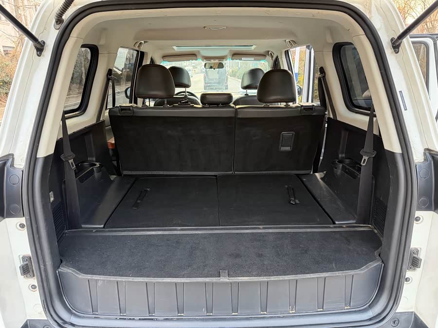 SWM斯威汽车 SWM斯威X3 2019 #18 SWM斯威汽车 SWM斯威X3 2019 汽车图片 #18