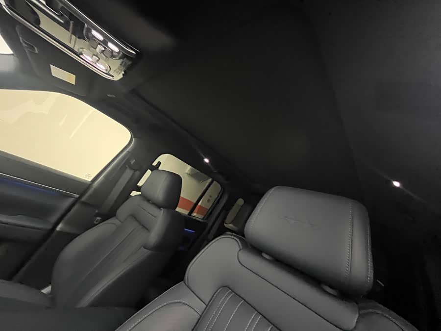 FangChengBao Tiger 7 2025 car image #18