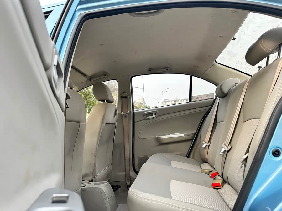 Changan Alsvin V3 2014 car image #18