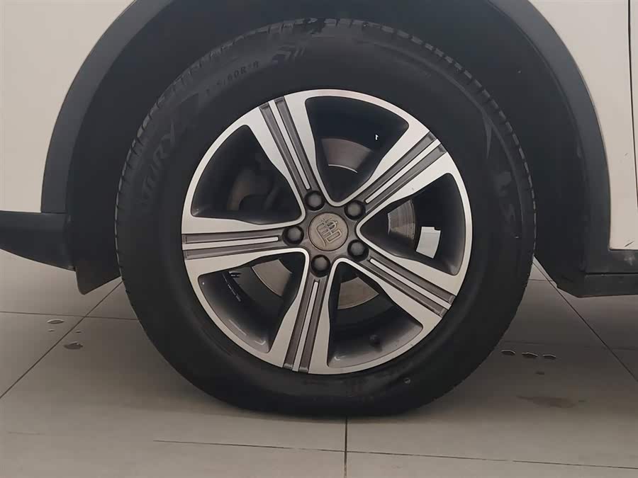 BYD Tang 2018 изображение автомобиля #18