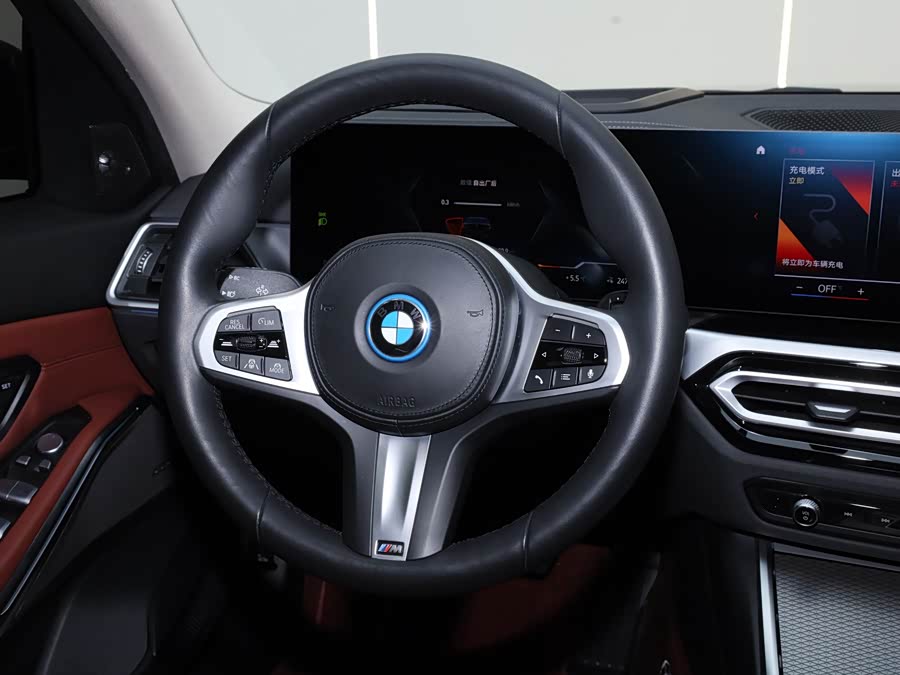 BMW i3 2023 immagine di auto #18