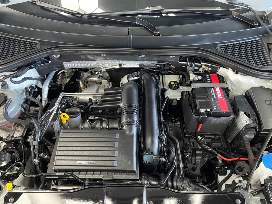 Volkswagen T-Roc 2021 car image #18