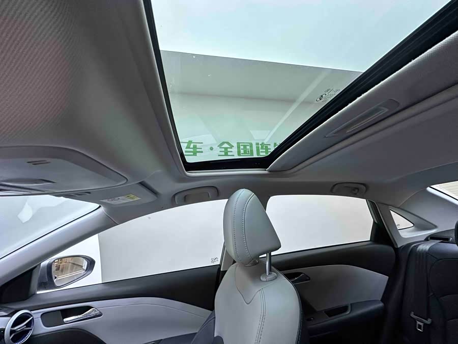 Chevrolet Monza 2022 #18 Chevrolet Monza 2022 car image #18