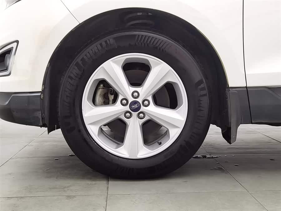 Ford Edge 2016 car image #18