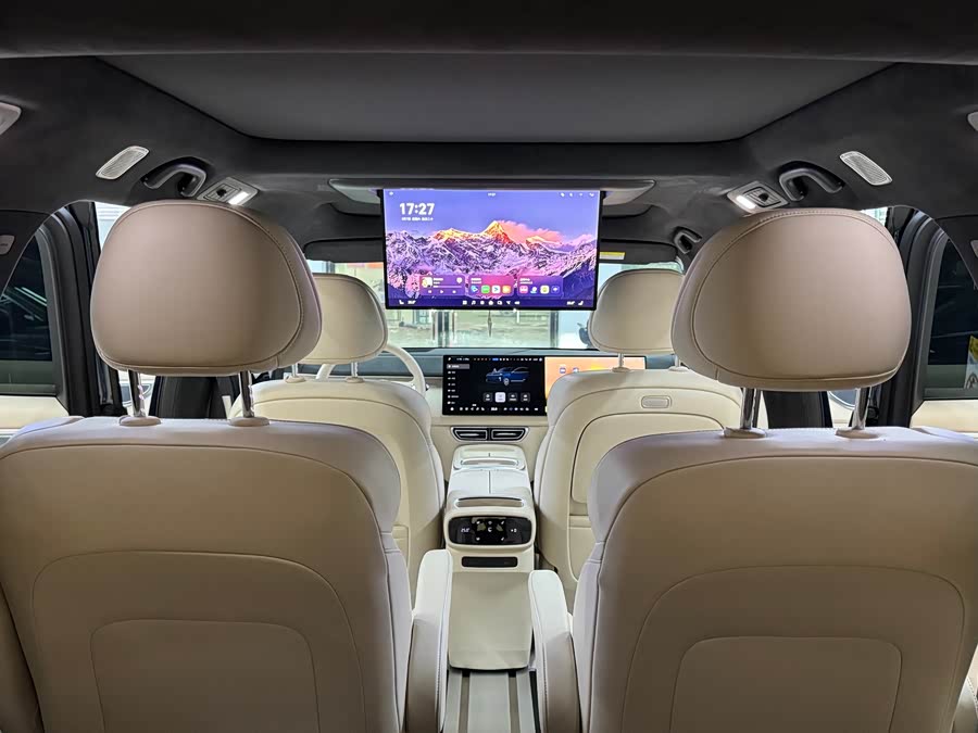 Deepal S09 2025 imagen de coche #18