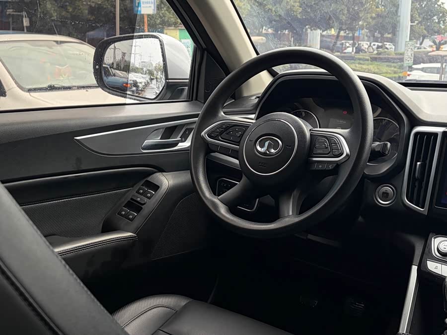 Great Wall Jingang Pao 2022 car image #18