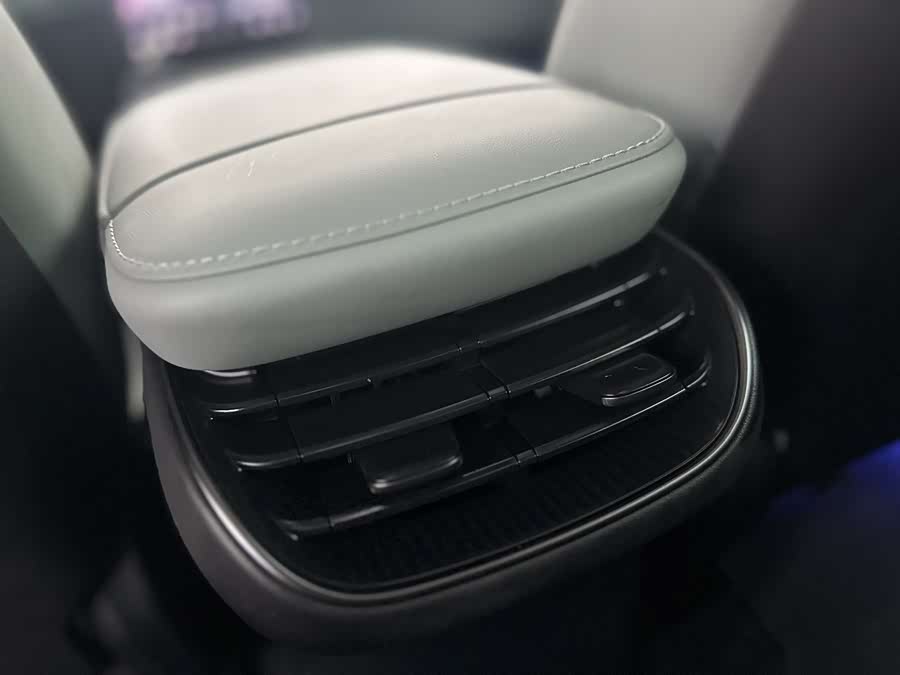 蔚来 蔚来ET5 2022 汽车图片 #18