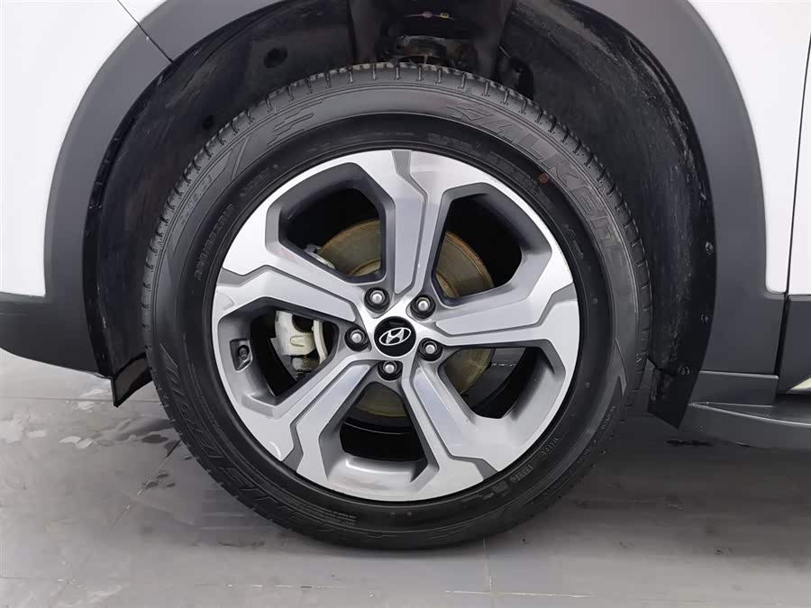 Hyundai Santa Fe 2020 #18 Hyundai Santa Fe 2020 car image #18