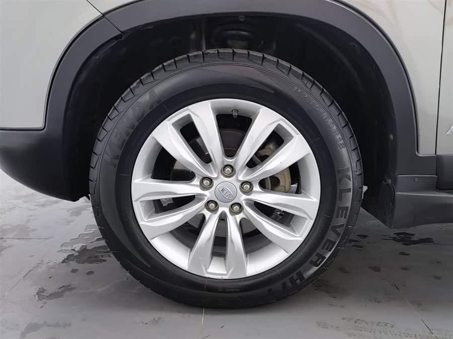 起亚 索兰托 2011 汽车图片 #18