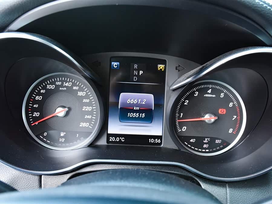 Mercedes-Benz C Class 2018 car image #18