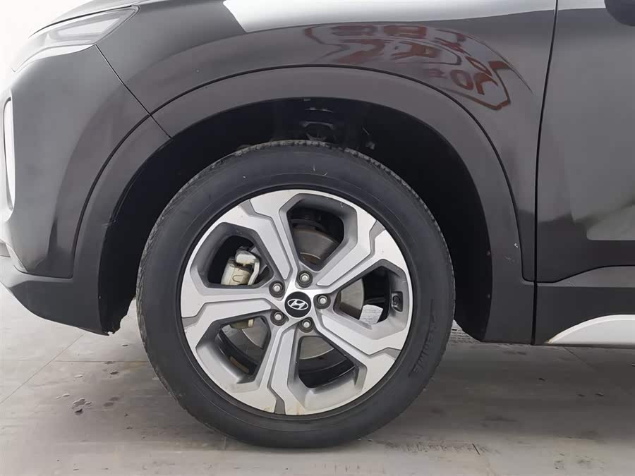 Hyundai Santa Fe 2021 imagen de coche #18