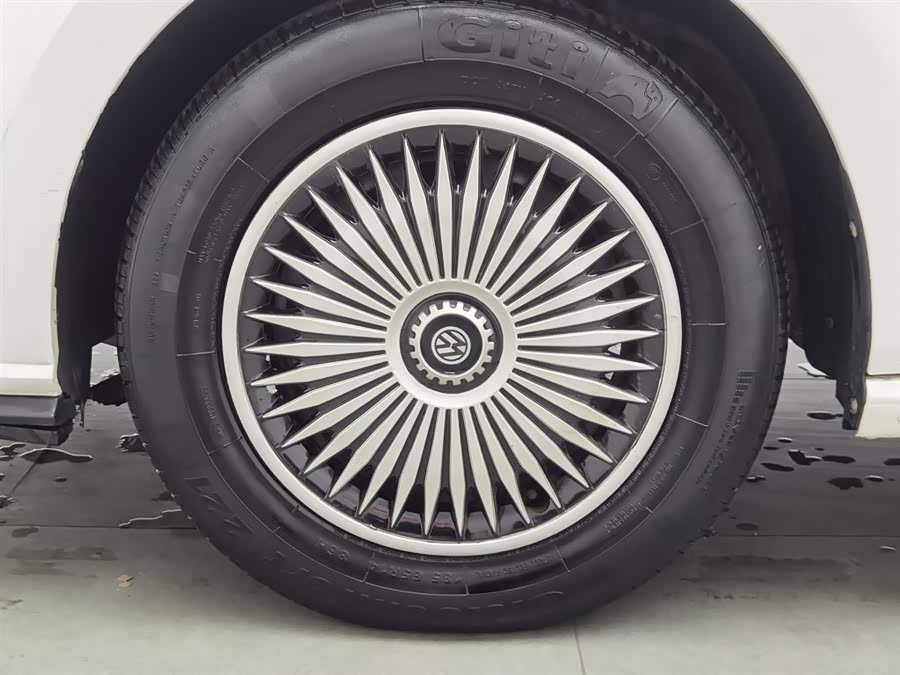 Volkswagen Polo 2018 immagine di auto #18