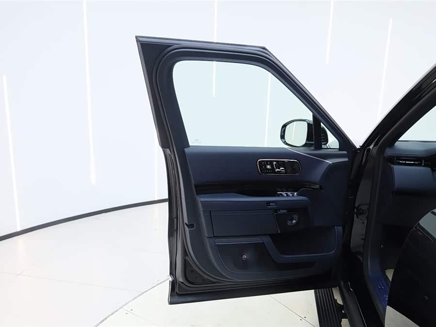 极氪 极氪9X 2026 汽车图片 #18