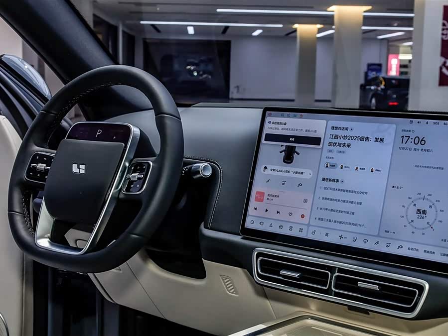 Li L7 2025 car image #18