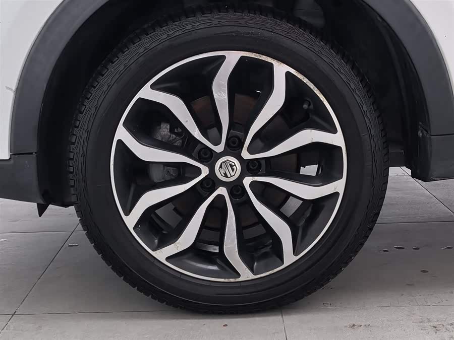 MG GS 2017 car image #18