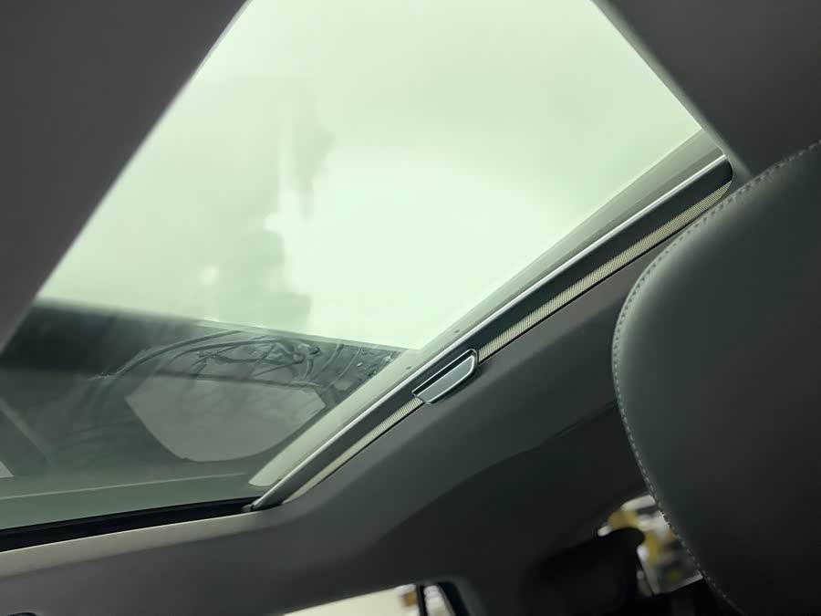 Audi A6L New Energy 2023 car image #18