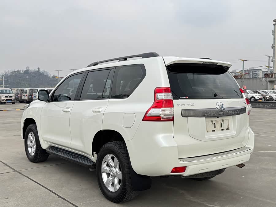 Toyota Land Cruiser Prado 2016 #18 Toyota Land Cruiser Prado 2016 car image #18