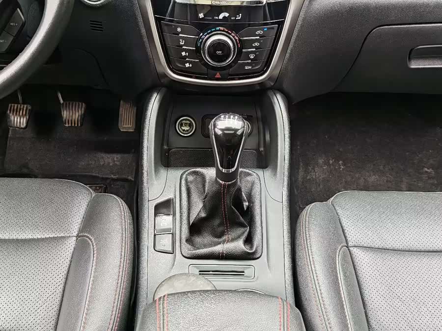 长安 长安CS75 2017 汽车图片 #18