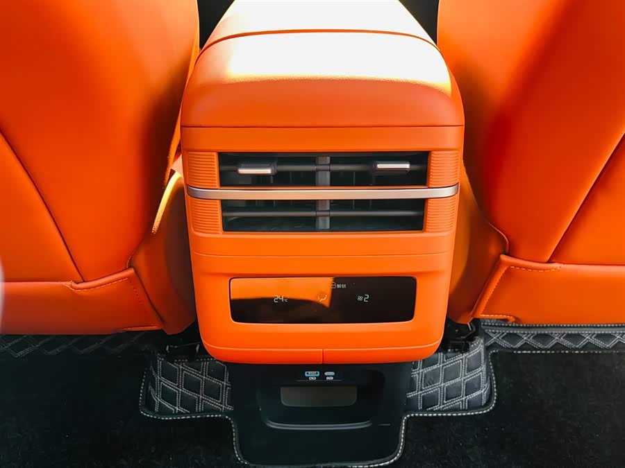 FangChengBao Tiger 7 2026 car image #18