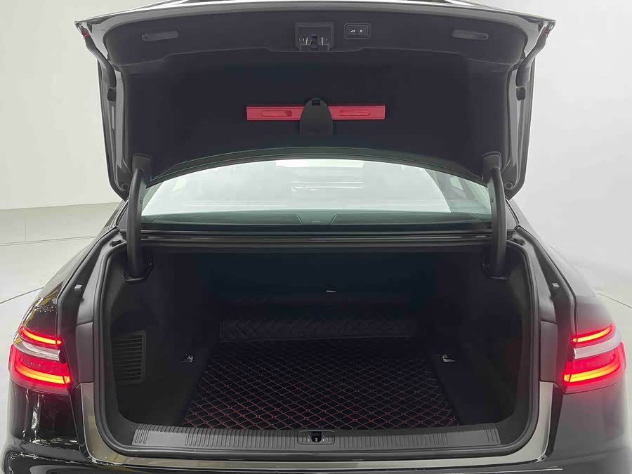 奥迪 奥迪A8 2018 汽车图片 #18