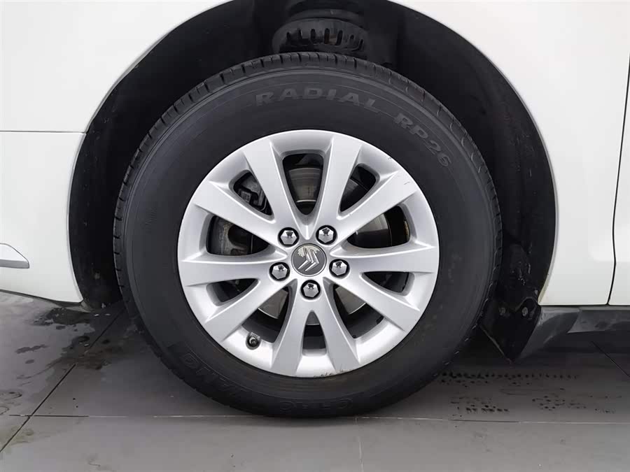 Citroen C5 2012 car image #18