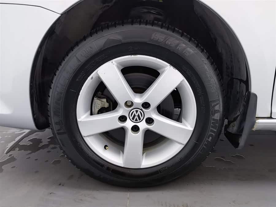 Volkswagen Bora 2011 immagine di auto #18